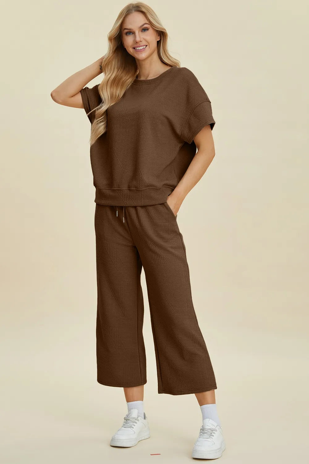 Round Neck Top And Pants Set